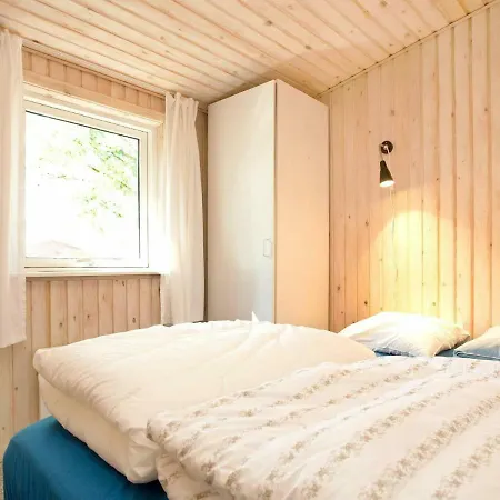 Holiday home Three-bedroom Holiday In Rodby 26 Kramnitse