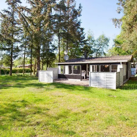 Holiday home Three-bedroom Holiday In Rodby 26 Kramnitse
